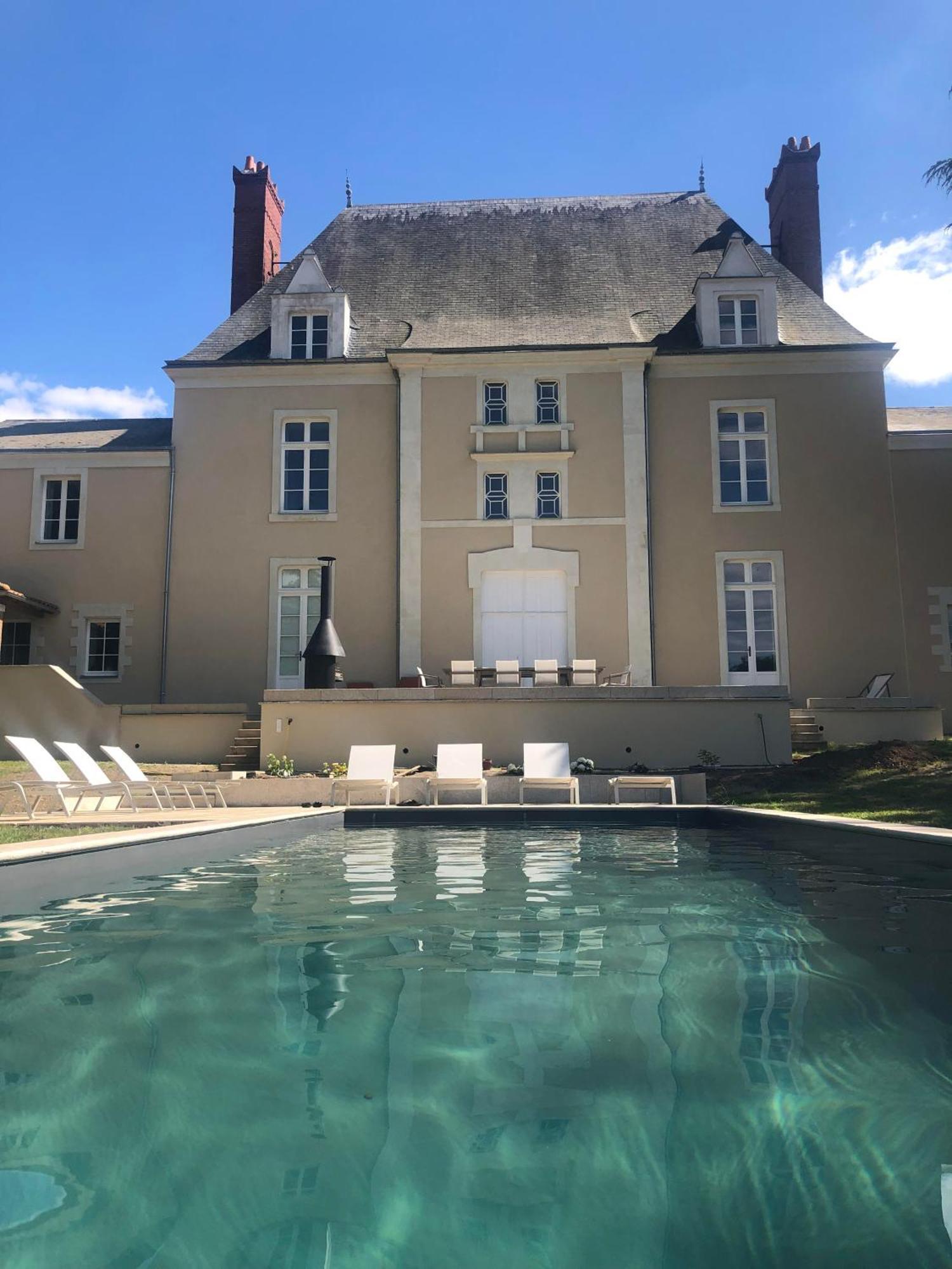 Domaine De La Mazure Bed and Breakfast La Chapelle-Basse-Mer Exteriör bild